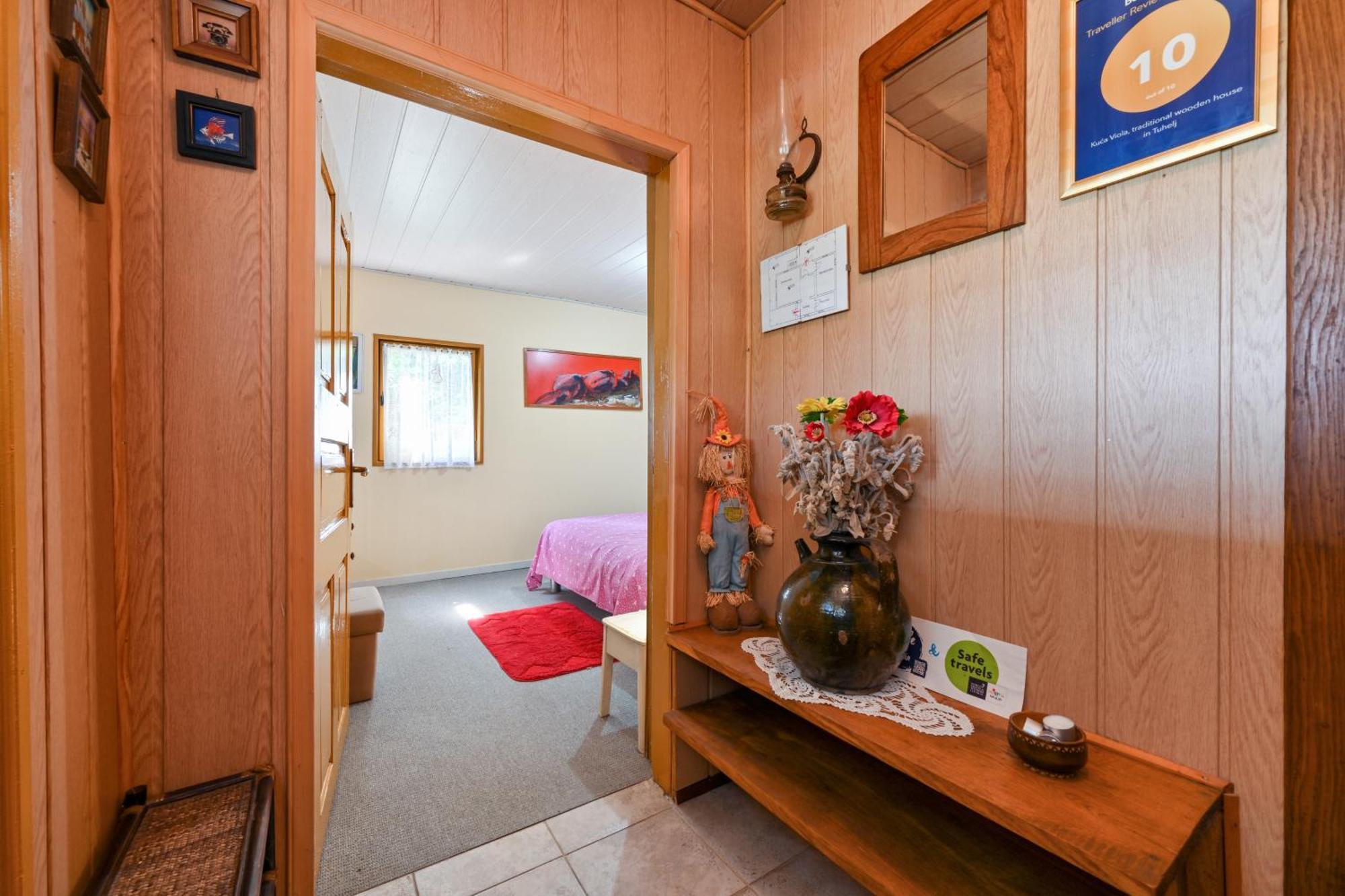 Kuca Viola, Traditional Wooden House In Тухель Экстерьер фото