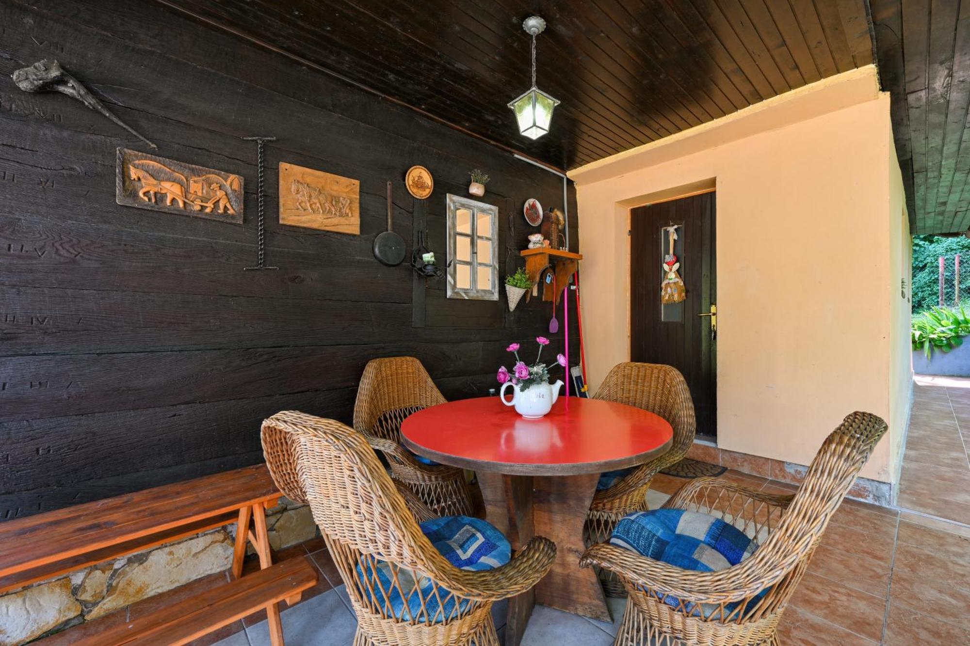 Kuca Viola, Traditional Wooden House In Тухель Экстерьер фото